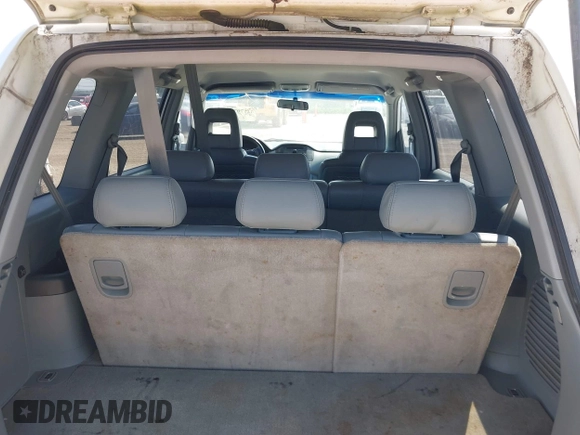 2003 Honda Pilot EX with VIN 2HKYF18583H537259, listed as a IAAI auction lot 42170726 with 319,752 mi miles and . Bid and sale history available at DreamBid. Image 8.