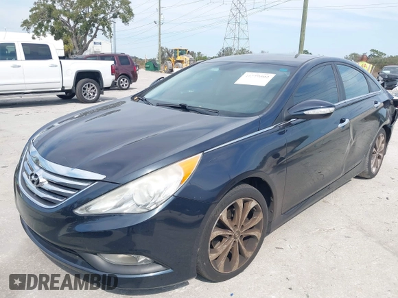 2014 Hyundai Sonata Limited with VIN 5NPEC4AB0EH935405, listed as a IAAI auction lot 41519802 with 159,707 mi miles and . Bid and sale history available at DreamBid. Image 17.
