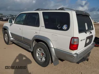 2000 Toyota 4Runner Limited с VIN JT3GN87R1Y0138908, выставлен на аукционе IAAI как лот 42436072 с пробегом 322 501 миль миль и . История ставок и продаж доступна на DreamBid. Изображение 3.