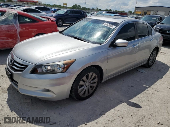 2011 Honda Accord EX-L z VIN 1HGCP3F8XBA018477, wystawiony jako Copart lot #58626995 z przebiegiem 74 108 mil mil oraz Szkoda całkowita • Salvage title. Historia ofert i sprzedaży dostępna na DreamBid. Obrazek 1.