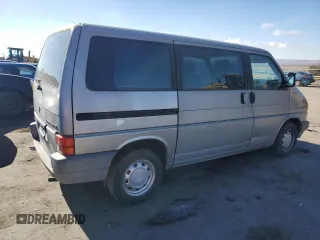 1993 Volkswagen EuroVan с VIN WV2HD0705PH059541, выставлен на аукционе Copart как лот 88357745 с пробегом 88 905 миль миль и Чистый • Clean title. История ставок и продаж доступна на DreamBid. Изображение 3.