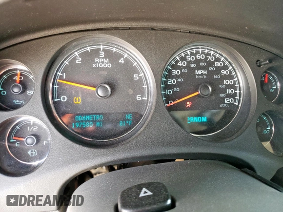 2010 Chevrolet Tahoe LTZ z VIN 1GNUCCE02AR183523, wystawiony jako Copart lot #59524985 z przebiegiem 197 580 mil mil oraz Szkoda całkowita • Salvage title. Historia ofert i sprzedaży dostępna na DreamBid. Obrazek 9.