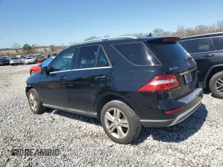 2015 Mercedes-Benz M ML 350 with VIN 4JGDA5JB3FA553624, listed as a Copart auction lot 48252185 with 117,172 mi miles and Salvage Title. Bid and sale history available at carsss.com. Image 2.