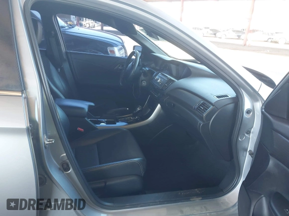 2017 Honda Accord Sedan Sport with VIN 1HGCR2F55HA124919, listed as a IAAI auction lot 41842118 with 116,136 mi miles. Bid and sale history available at carsss.com. Image 5.