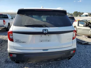 2021 Honda Passport Sport with VIN 5FNYF7H20MB002953, listed as a Copart auction lot 72616924 with 65,428 mi miles and Salvage title. Bid and sale history available at DreamBid. Image 6.