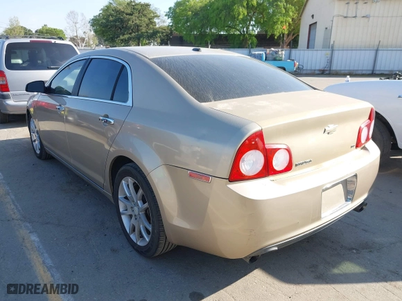 2008 Chevrolet Malibu LTZ with VIN 1G1ZK57758F165139, listed as a IAAI auction lot 41899143 with 139,875 mi miles. Bid and sale history available at carsss.com. Image 3.