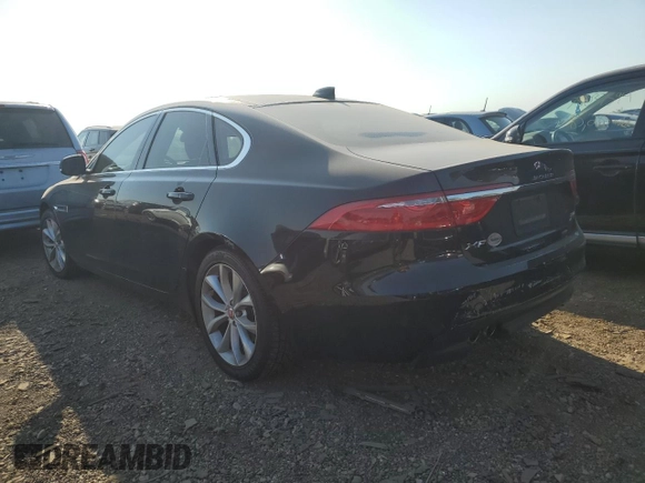2018 Jaguar XF with VIN SAJBJ4FN4JCY55365, listed as a Copart auction lot 75350454 with 50,373 mi miles and Salvage Title. Bid and sale history available at DreamBid. Image 2.