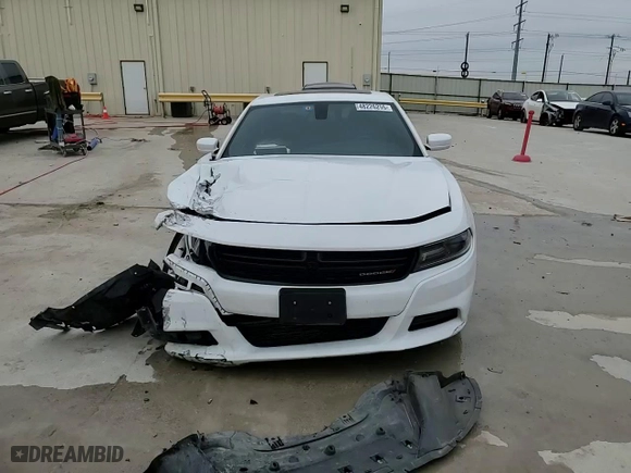 2019 Dodge Charger SXT with VIN 2C3CDXBG0KH695782, listed as a Copart auction lot 48226255 with 0 mi miles and Salvage Title. Bid and sale history available at carsss.com. Image 14.