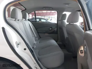2006 Chevrolet Malibu LS w/1LS with VIN 1G1ZS51F36F118267, listed as a IAAI auction lot 41575599 with 193,496 mi miles. Bid and sale history available at carsss.com. Image 8.