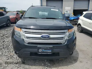 2014 Ford Explorer XLT z VIN 1FM5K8D86EGB31751, wystawiony jako Copart lot #56300825 z przebiegiem 156 764 mil mil oraz Szkody całkowita. Historia ofert i sprzedaży dostępna na DreamBid. Obrazek 5.