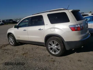 2008 GMC Acadia SLT2 with VIN 1GKEV33768J228645, listed as a Copart auction lot 48916095 with 226,198 mi miles and Salvage Title. Bid and sale history available at DreamBid. Image 2.