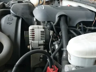 2004 Chevrolet Silverado 1500 LS z VIN 1GCEK19T74Z191405, wystawiony jako IAAI lot #42880791 z przebiegiem 155 286 mil mil oraz . Historia ofert i sprzedaży dostępna na DreamBid. Obrazek 19.