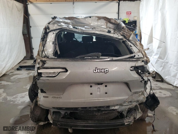 2021 Jeep Grand Cherokee L Limited with VIN 1C4RJKBG0M8143855, listed as a Copart auction lot 46605555 with 36,688 mi miles and Salvage Title. Bid and sale history available at carsss.com. Image 6.