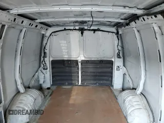 2017 Chevrolet Express Cargo с VIN 1GCWGAFF1H1225394, выставлен на аукционе Copart как лот 59502005 с пробегом 223 131 миль миль и Чистый • Clean title. История ставок и продаж доступна на DreamBid. Изображение 10.