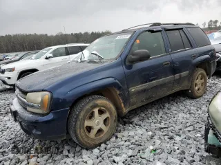 2003 Chevrolet TrailBlazer LS with VIN 1GNDS13S832100751, listed as a Copart auction lot 45645995 with 279,086 mi miles and Salvage Title. Bid and sale history available at carsss.com. Image 1.