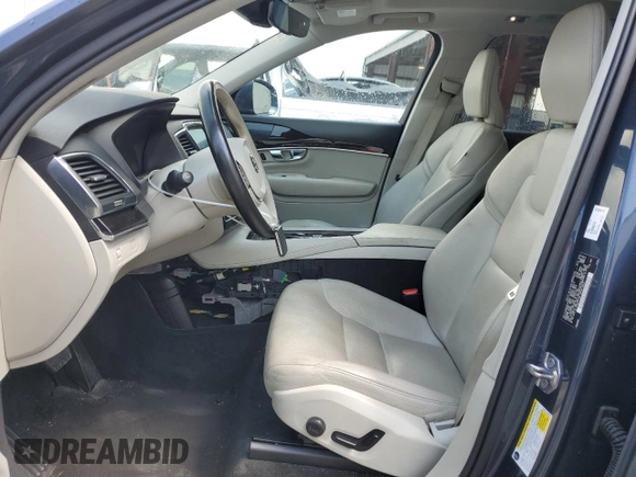 2019 Volvo XC90 Momentum with VIN YV4102PK5K1491523, listed as a Copart auction lot 67039084 with 88,103 mi miles and Non Repairable. Bid and sale history available at DreamBid. Image 7.