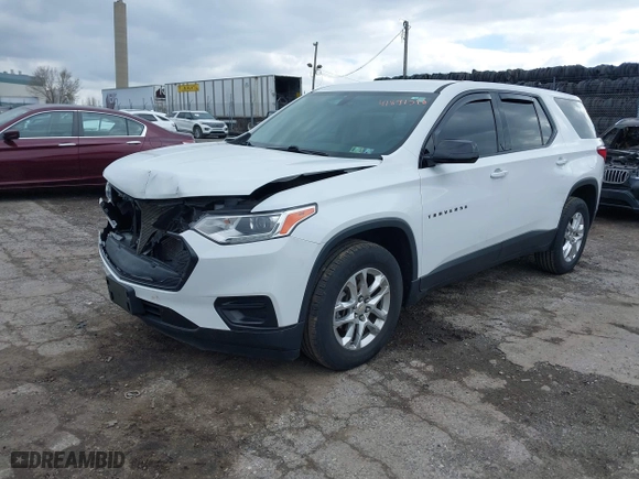 2019 Chevrolet Traverse LS with VIN 1GNERFKW8KJ242877, listed as a IAAI auction lot 41891570 with 67,982 mi miles. Bid and sale history available at carsss.com. Image 17.