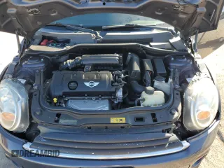 2012 MINI Clubman z VIN WMWZF3C57CT488782, wystawiony jako Copart lot #47300465 z przebiegiem 109 569 mil mil oraz Szkoda całkowita • Salvage title. Historia ofert i sprzedaży dostępna na DreamBid. Obrazek 11.