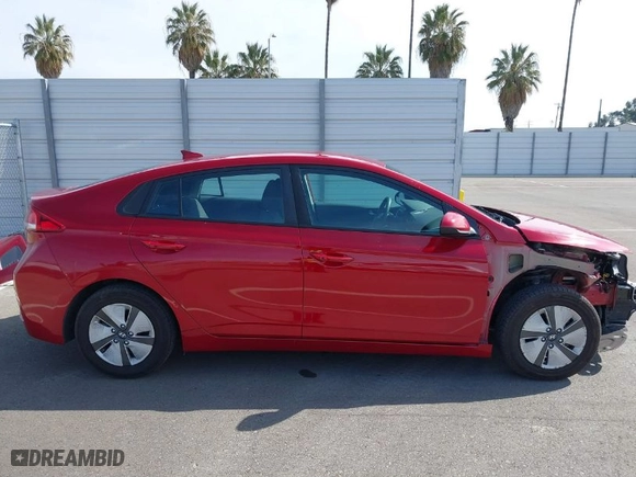 2019 Hyundai Ioniq Hybrid Blue with VIN KMHC65LC5KU170876, listed as a IAAI auction lot 41763638 with 128,604 mi miles. Bid and sale history available at carsss.com. Image 14.
