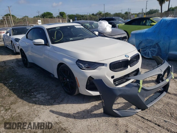 2023 BMW 2 Series 230i with VIN 3MW23CM06P8D27432, listed as a Copart auction lot 62164363 with 5,180 mi miles. Bid and sale history available at carsss.com. Image 4.