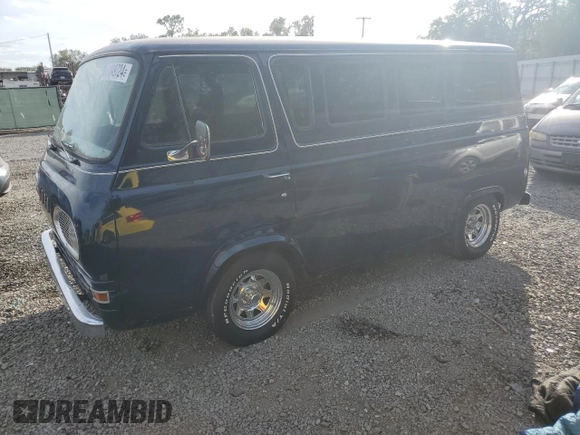 1961 Ford Econoline Cargo with VIN E10SH122862, listed as a Copart auction lot 81049724 with 105,031 mi miles and Salvage Title. Bid and sale history available at DreamBid. Image 1.