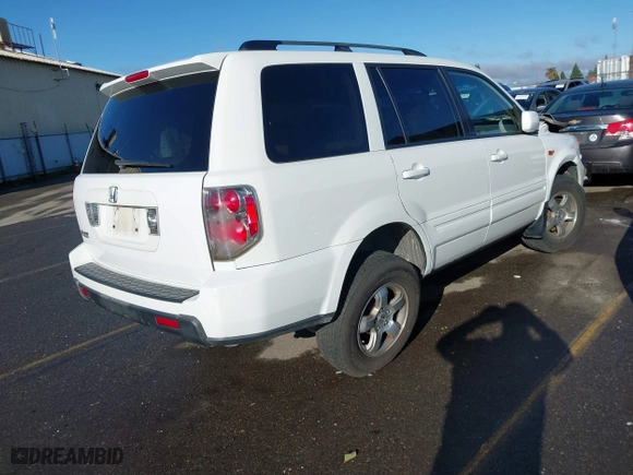 2007 Honda Pilot EX-L with VIN 5FNYF28537B009283, listed as a IAAI auction lot 41818815 with 155,020 mi miles. Bid and sale history available at carsss.com. Image 4.