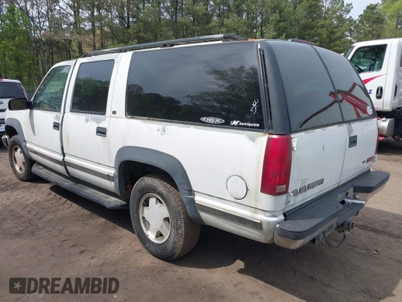 1999 GMC Suburban z VIN 1GKFK16R4XJ798754, wystawiony jako IAAI lot #41998578 z przebiegiem 266 899 mil mil oraz . Historia ofert i sprzedaży dostępna na DreamBid. Obrazek 3.