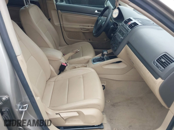 2005 Volkswagen Jetta 2.5 with VIN 3VWSG71K75M604112, listed as a IAAI auction lot 42196395 with 72,142 mi miles and . Bid and sale history available at DreamBid. Image 5.