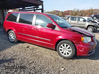 2015 Chrysler Town & Country Touring with VIN 2C4RC1BG8FR587965, listed as a IAAI auction lot 40741458 with 138,384 mi miles. Bid and sale history available at carsss.com. Image 1.