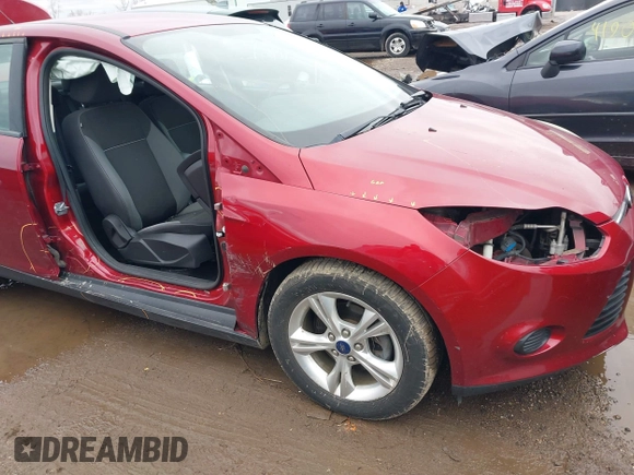 2013 Ford Focus SE z VIN 1FADP3F27DL324354, wystawiony jako IAAI lot #41909025 z przebiegiem 99 096 mil mil oraz . Historia ofert i sprzedaży dostępna na DreamBid. Obrazek 6.