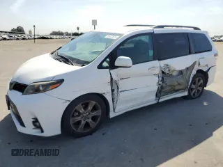 2018 Toyota Sienna SE with VIN 5TDXZ3DC6JS919526, listed as a Copart auction lot 59439875 with 88,099 mi miles and Salvage title. Bid and sale history available at DreamBid. Image 1.