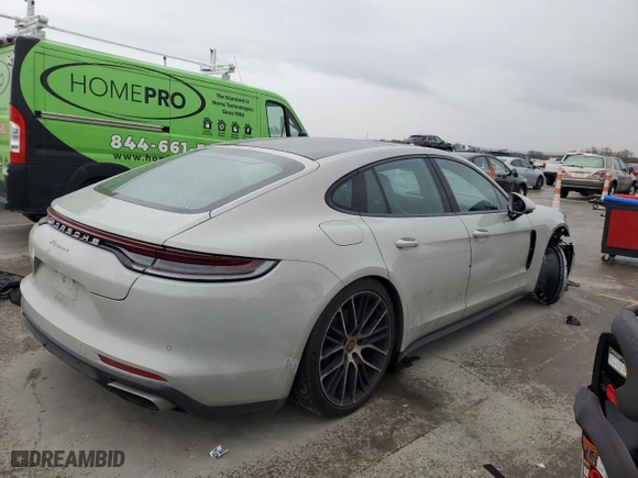 2021 Porsche Panamera with VIN WP0AJ2A75ML120017, listed as a Copart auction lot 81517913 with 26,083 mi miles. Bid and sale history available at carsss.com. Image 3.