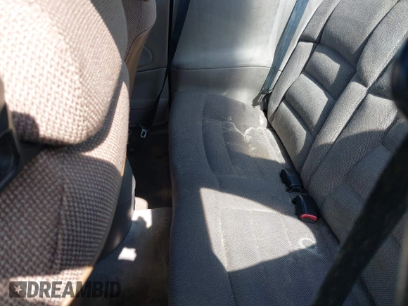 1998 Ford Mustang with VIN 1FAFP4041WF223546, listed as a IAAI auction lot 42283631 with 204,920 mi miles and . Bid and sale history available at DreamBid. Image 8.