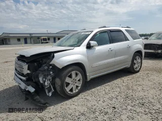 2015 GMC Acadia Denali z VIN 1GKKVTKD8FJ221624, wystawiony jako Copart lot #53885145 z przebiegiem 139 175 mil mil oraz Szkoda całkowita • Salvage title. Historia ofert i sprzedaży dostępna na DreamBid. Obrazek 1.