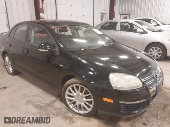 2008 Volkswagen Jetta z VIN 3VWRA71K58M183060, wystawiony jako IAAI lot #41700707 z przebiegiem 174 555 mil mil oraz . Historia ofert i sprzedaży dostępna na DreamBid. Obrazek 1.