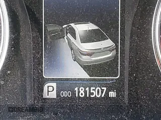 2015 Toyota Camry XLE with VIN 4T1BF1FKXFU495374, listed as a IAAI auction lot 41860680 with 181,507 mi miles. Bid and sale history available at carsss.com. Image 16.