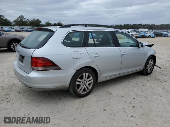 2010 Volkswagen Jetta TDI z VIN 3VWTL7AJ1AM670642, wystawiony jako Copart lot #44380965 z przebiegiem 160 994 mil mil oraz Szkody całkowita. Historia ofert i sprzedaży dostępna na DreamBid. Obrazek 3.