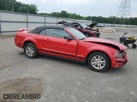 2006 Ford Mustang Standard z VIN 1ZVFT84N665244752, wystawiony jako Copart lot #58347695 z przebiegiem 116 453 mil mil oraz Szkoda całkowita • Salvage title. Historia ofert i sprzedaży dostępna na DreamBid. Obrazek 4.