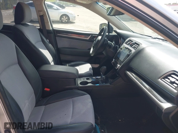 2019 Subaru Legacy Special Sports z VIN 4S3BNAS68K3004560, wystawiony jako IAAI lot #42155572 z przebiegiem 50 447 mil mil oraz . Historia ofert i sprzedaży dostępna na DreamBid. Obrazek 5.
