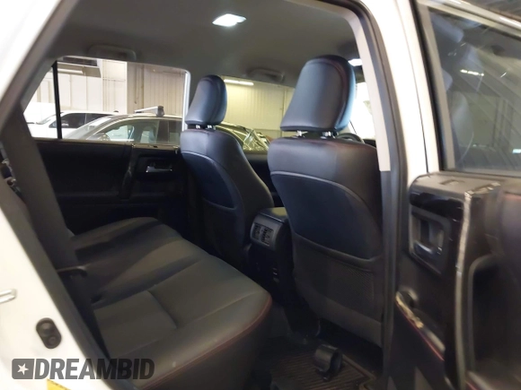 2018 Toyota 4Runner SR5 with VIN JTEBU5JRXJ5603321, listed as a IAAI auction lot 41671207 with 56,540 mi miles. Bid and sale history available at carsss.com. Image 8.