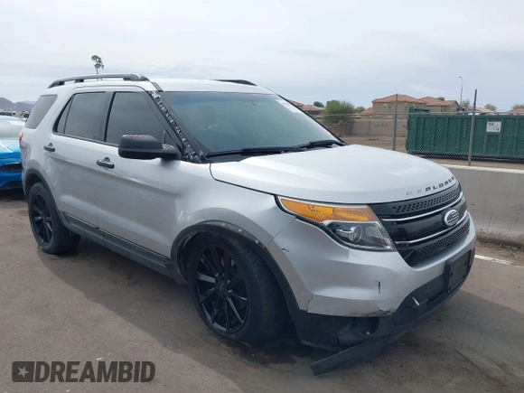 2014 Ford Explorer with VIN 1FM5K8B81EGC14622, listed as a IAAI auction lot 41570872 with 187,158 mi miles and . Bid and sale history available at carsss.com. Image 1.
