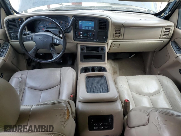 2006 Chevrolet Suburban Z71 with VIN 3GNFK16Z76G121572, listed as a Copart auction lot 52029065 with 170,305 mi miles and Salvage Title. Bid and sale history available at carsss.com. Image 8.