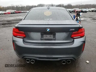 2018 BMW M2 z VIN WBS1J5C54J7B70369, wystawiony jako Copart lot #47759695 z przebiegiem 51 189 mil mil oraz Szkoda całkowita • Salvage title. Historia ofert i sprzedaży dostępna na DreamBid. Obrazek 6.