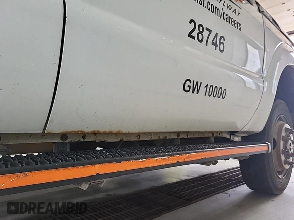 2015 Ford F-250 Lariat with VIN 1FT7W2B61FED46404, listed as a IAAI auction lot 42621231 with 306,588 mi miles and . Bid and sale history available at DreamBid. Image 51.