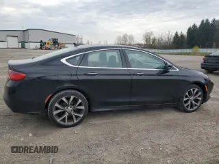 2015 Chrysler 200 C z VIN 1C3CCCEG6FN543638, wystawiony jako Copart lot #54553705 z przebiegiem 54 056 mil mil oraz Szkody całkowita. Historia ofert i sprzedaży dostępna na DreamBid. Obrazek 3.