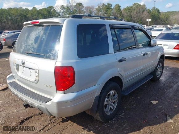 2003 Honda Pilot EX with VIN 2HKYF18693H591369, listed as a IAAI auction lot 41518617 with 325,658 mi miles. Bid and sale history available at carsss.com. Image 4.