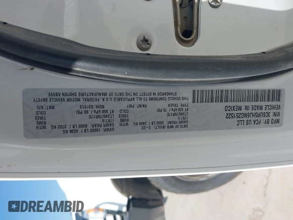 2022 Ram 2500 Tradesman with VIN 3C6UR5HJ6NG251522, listed as a IAAI auction lot 40350276 with 31,332 mi miles. Bid and sale history available at carsss.com. Image 9.