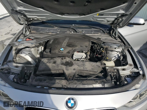 2018 BMW 3 Series 320i with VIN WBA8E1G50JNU90811, listed as a Copart auction lot 44900865 with 74,859 mi miles and Clean Title. Bid and sale history available at carsss.com. Image 11.