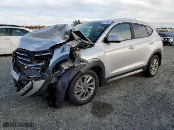 2017 Hyundai Tucson SE Plus with VIN KM8J33A4XHU270240, listed as a Copart auction lot 46735805 with 116,780 mi miles and Salvage Title. Bid and sale history available at carsss.com. Image 1.