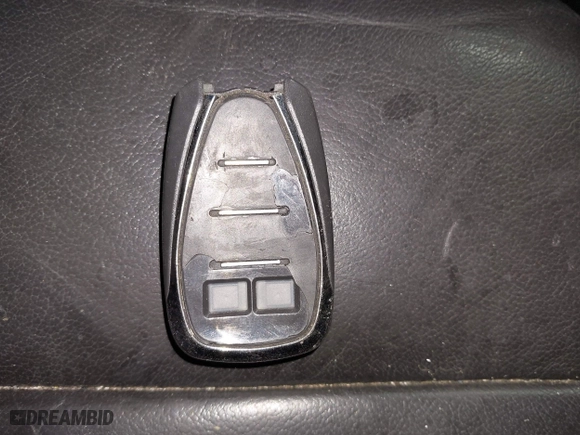 2019 Chevrolet Traverse LT Leather with VIN 1GNEVHKW7KJ235958, listed as a IAAI auction lot 41895988 with 79,097 mi miles. Bid and sale history available at carsss.com. Image 11.